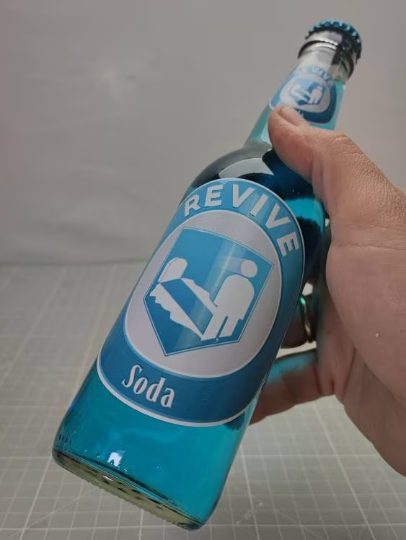 Revive soda, botella -no bebible- 33cl